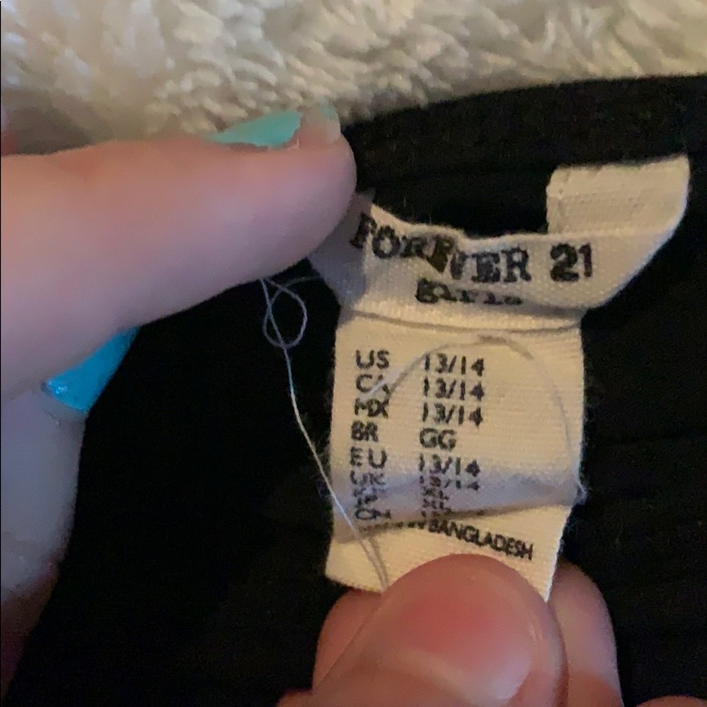 Tank tops - Picture 7 of 7